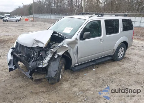 2012 Nissan Pathfinder S z USA, uszkodzony, nr VIN 5N1AR1NN2CC601915